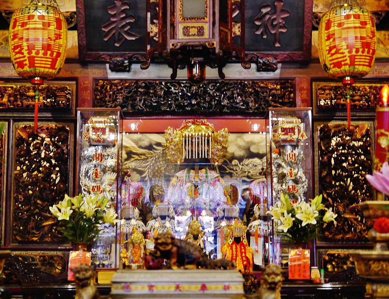 妈祖庙内景