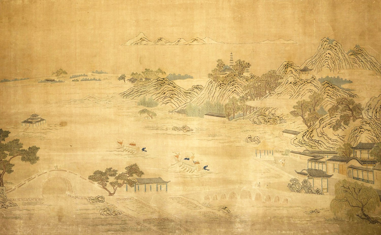 缂丝石湖赛龙舟图